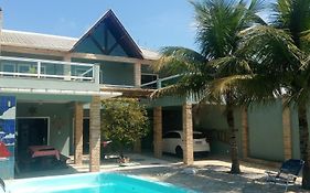 Casa com piscina na Praia de Guaratuba